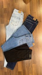 avg-03472 american eagle jeans