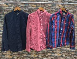 avg-03485 hollister button up shirt
