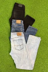 avg-03487 american eagle jeans