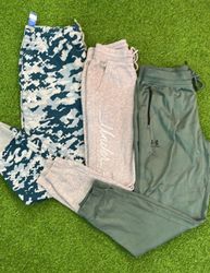 av-12431 under armour sweatpants