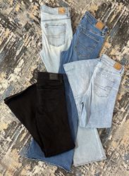 avg-03580 american eagle flare jeans