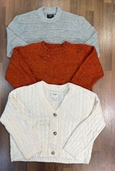 avg-03581 abercrombie and fitch sweater