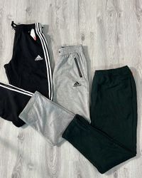 av-12594 adidas スウェットパンツ