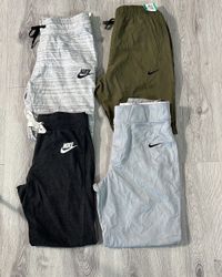 av-12607 nike track pants
