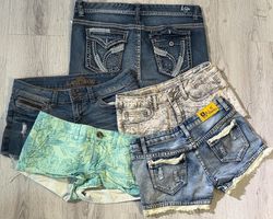 avg-03362 y2k style shorts