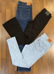 av-11721 levi's ladies jeans