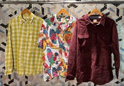 av-12653 levi’s button up shirt