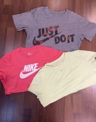 av-11810 nike t-shirts