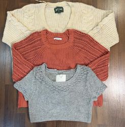 avg-03386 american eagle sweater
