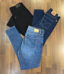 av-11947 levi's ladies jeans
