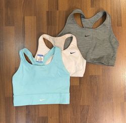 av-11939 nike sports bras