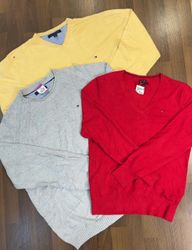 av-11917 tommy hilfiger sweaters