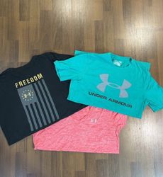 av-10699 under armour t-shirts