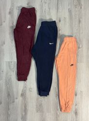av-10842 nike sweatpants