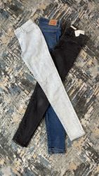 av-10931 levi's ladies jeans