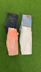 avg-03070 levi's jeans