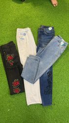 avg-03229 y2k style skinny straight jeans