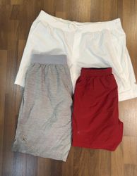 av-11163 lululemon shorts