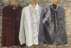 av-11155 levi's button up shirts