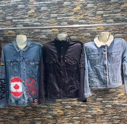 av-11520 levi's denim jacket