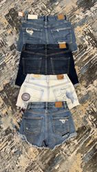 avg-03089 american eagle shorts