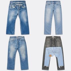 Levi's Straight Jeans