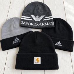 Mixed Branded Beanies VB507