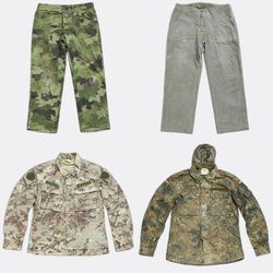 Jaquetas e Calças Camufladas Militares de Sobra