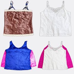 Camisolas femininas com acabamento em renda acetin..