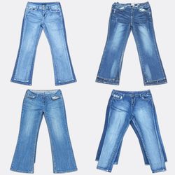 Jeans Bootcut Blu con Tasche Decorate