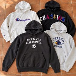 Champion Sweatshirts und Hoodies Paket