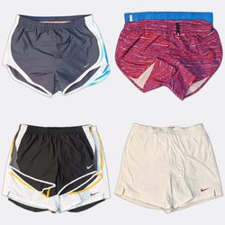Nike Women's Athletic Shorts - 0070