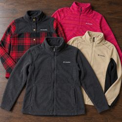 Columbia Fleece Jackets and Pullovers Lot RV # 195..
