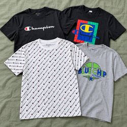 T-shirts Champion (FNC:237)
