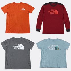 CR13929 Lot de T-shirts vintage The North Face