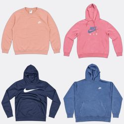 Nike Hoodies and Sweatshirts