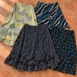 Y2K Printed poly  Skirts Wholesale Lot (GRF-10-040..