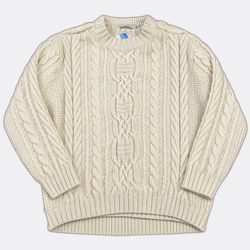 Pulls crème en point torsadé