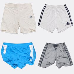 Adidasショーツ TR429