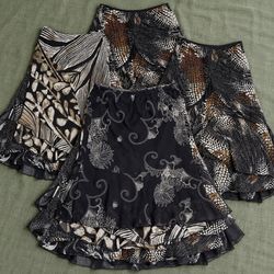 AV-242 Women Printed Layered Midi Skirts