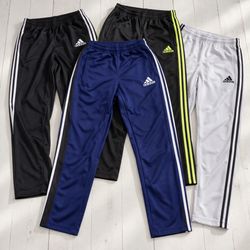 Premium Vintage Adidas Baggy TrackPants