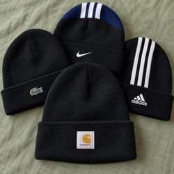 Mixed Branded Beanies VB508