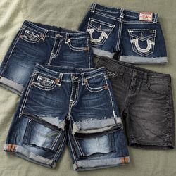 Code#072 Miss Me Rock Revival True Religion Denim ..