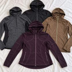 Seleção de Jaquetas e Moletons Lululemon Stack