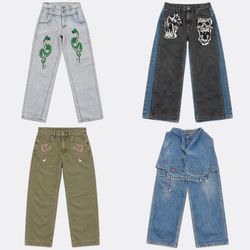 CR13699 Upcycled Embroidered Jeans Bundle