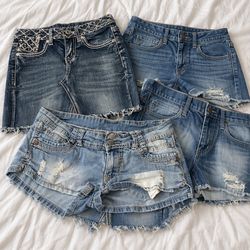 Y2k denim embroidery mini short &skirt 8 piece (VB..