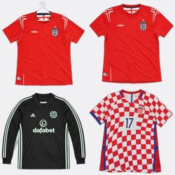 Nike Adidas Fußballtrikots