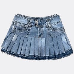 Jupes mini plissées en denim