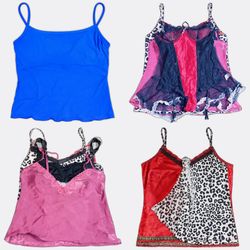 Damen-Spitzenbesatz und bedruckte Camisoles