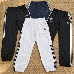 Lote de calças de treino Adidas
